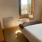 Cozy - Center, Sunny And Pratical *