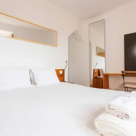 Апартаменты Cozy - Center, Sunny And Pratical *