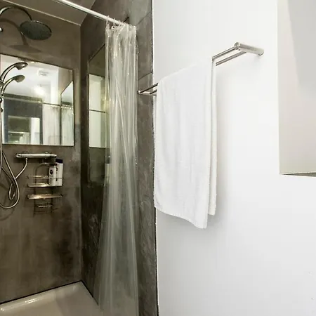Apartman Cozy - Center, Sunny And Pratical Lisboa